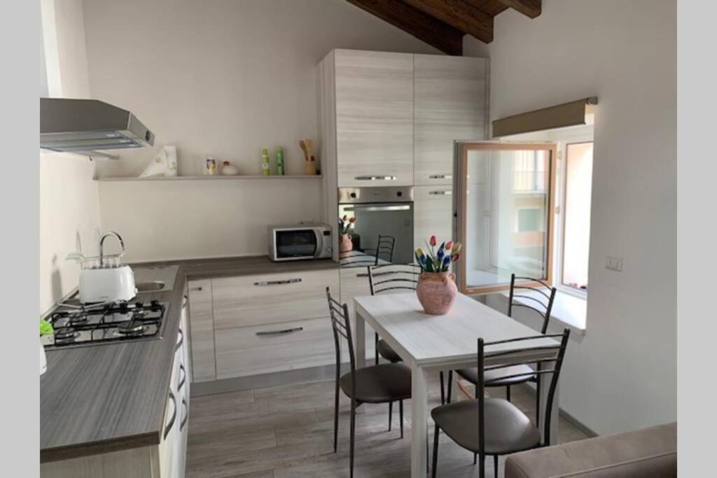 Casetta Al Portico, Relax E Tranquillita ポルレッツァ エクステリア 写真